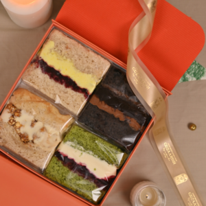 Cake Tasting Box